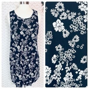 Old Navy Black & White Floral Print Tunic Tank Top Shirt Plus Size 3X